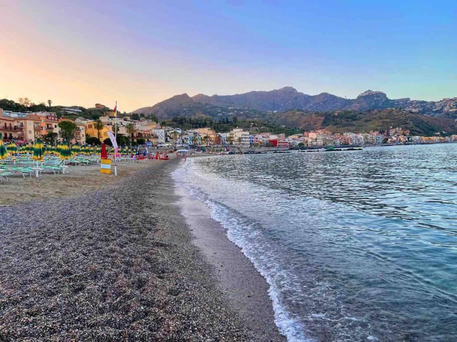 Casa Vacanza Giardini Naxos Taormina Miranaxos Ngoại thất bức ảnh