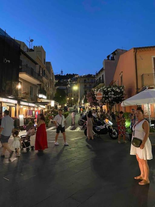 Casa Vacanza Giardini Naxos Taormina Miranaxos Ngoại thất bức ảnh